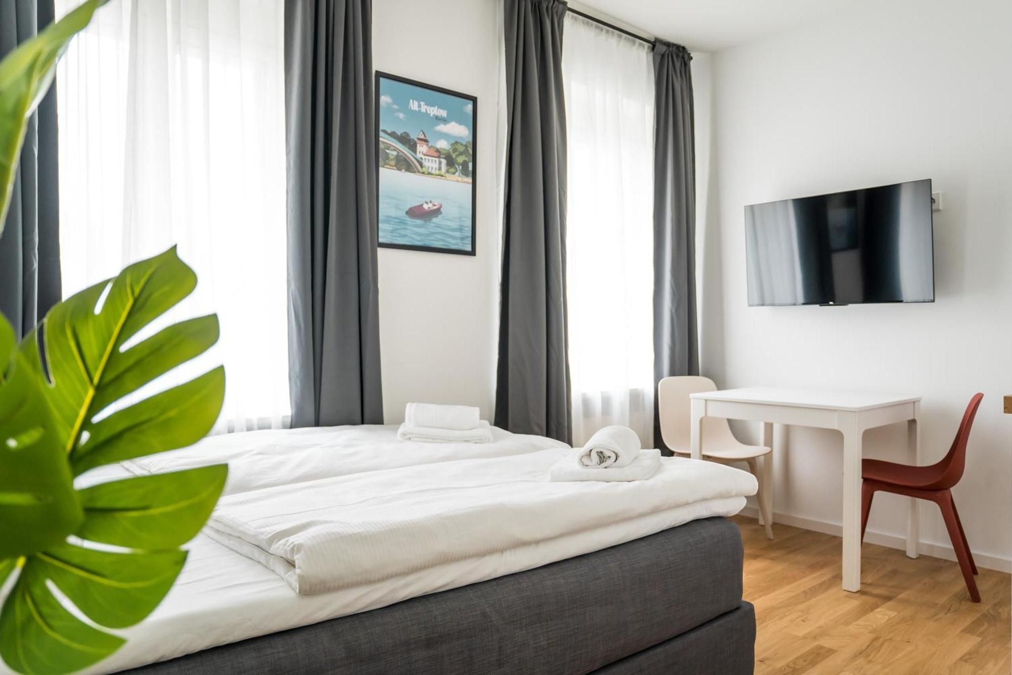 Homaris Apartments Schlueterstrasse เบอร์ลิน ภายนอก รูปภาพ