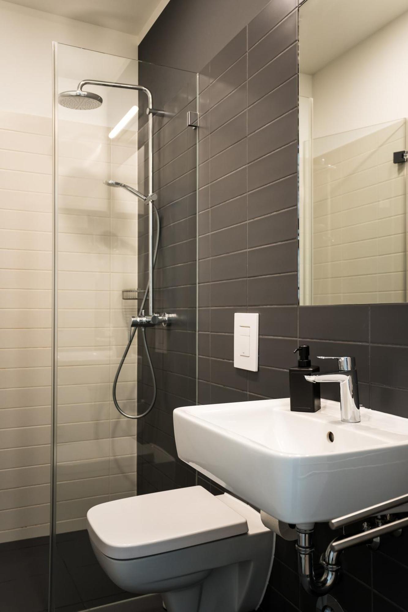 Homaris Apartments Schlueterstrasse เบอร์ลิน ภายนอก รูปภาพ
