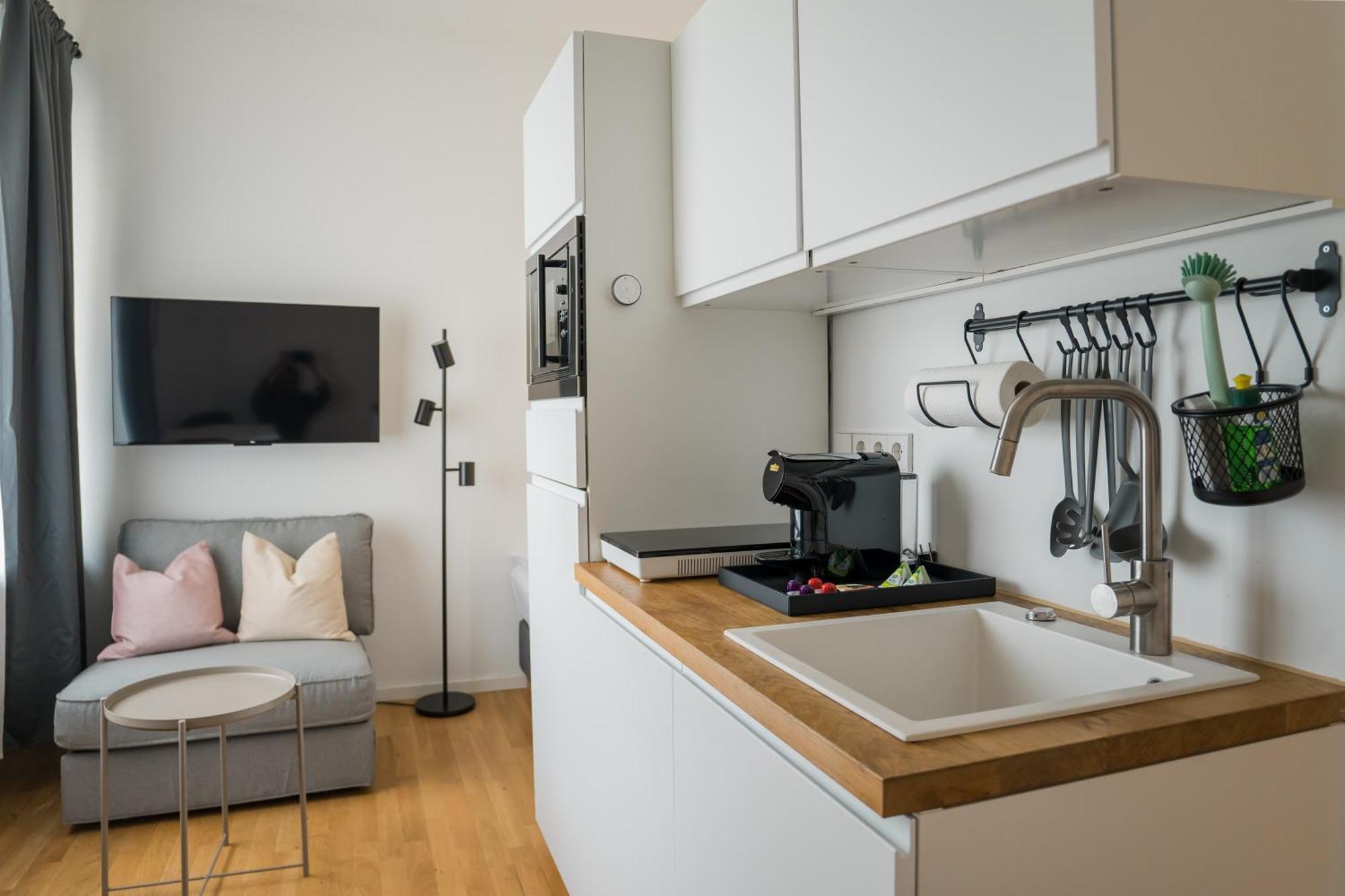 Homaris Apartments Schlueterstrasse เบอร์ลิน ภายนอก รูปภาพ