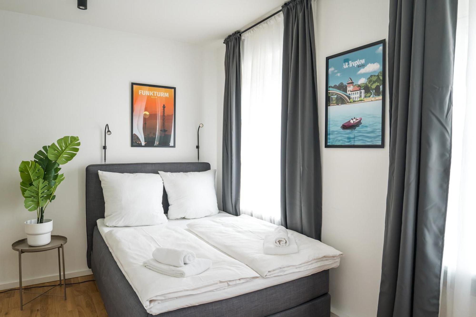 Homaris Apartments Schlueterstrasse เบอร์ลิน ภายนอก รูปภาพ
